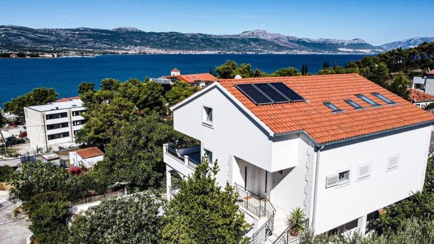 Ferienwohnung Genesis 4 Trogir Exterior foto